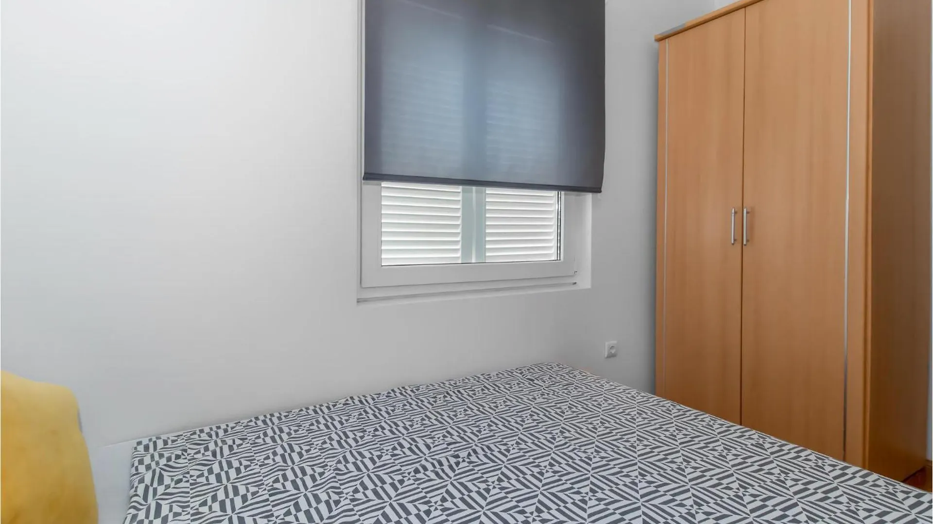 2 Bedroom Lovely Apartment In Dramalj